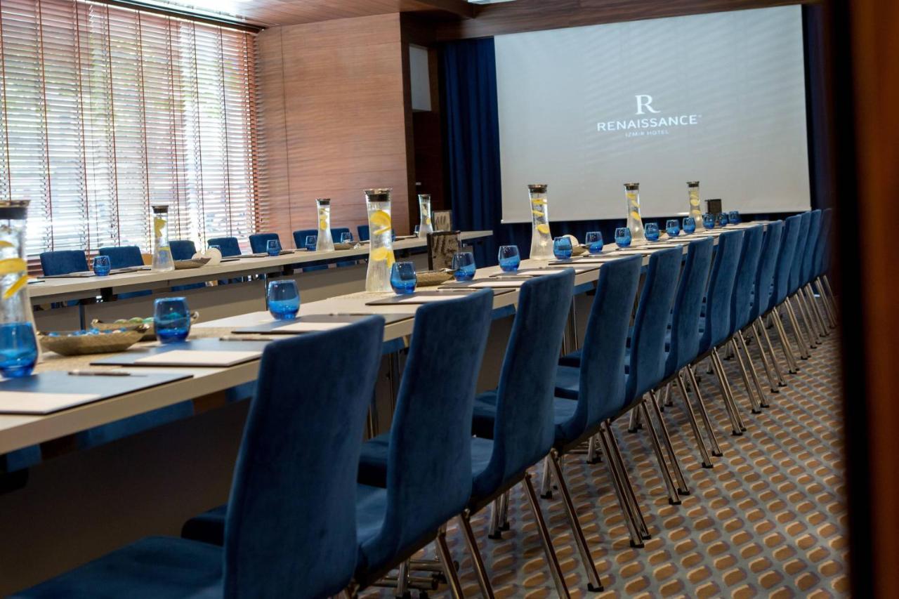 Renaissance Izmir Hotel Exterior photo A meeting room at the Renaissance Hotel in Paris