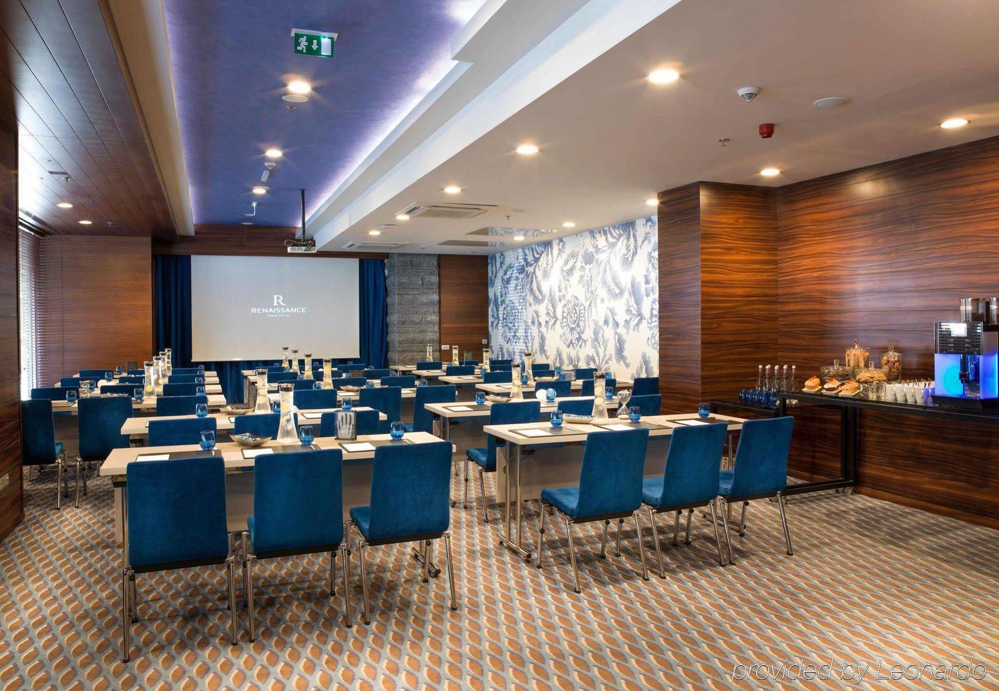 Renaissance Izmir Hotel Exterior photo Meeting room